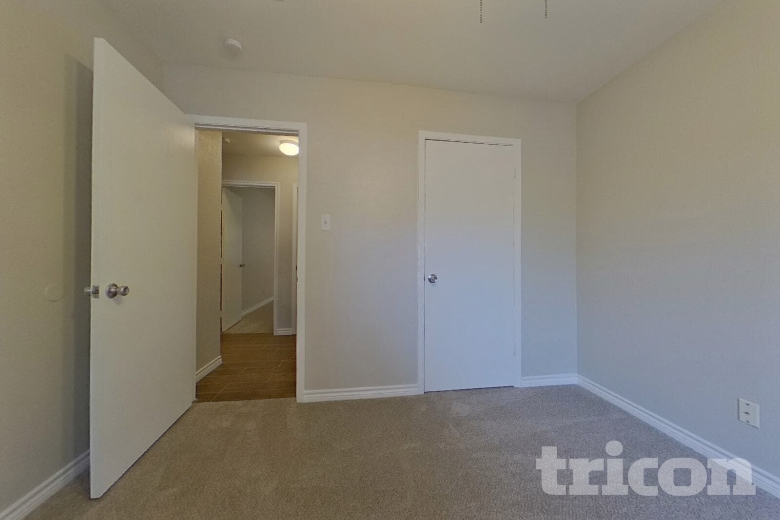 Building Photo - 716 Fair Meadows Dr