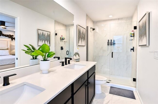 Building Photo - 1120 Lakeshore Breeze Pl
