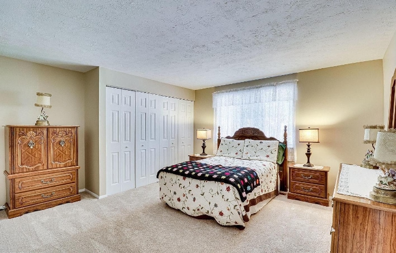 Building Photo - 9417 Mirror Pond Dr