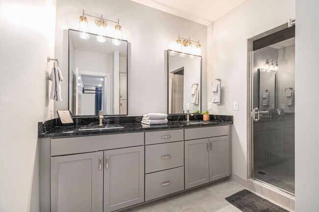 Building Photo - -Live Bold at The Ten – Modern 3BR / 2.5BA...