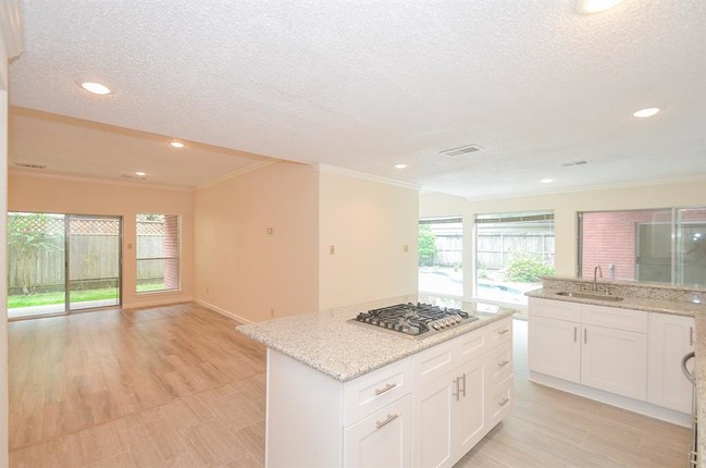 Building Photo - 1106 Brecon Hall Dr