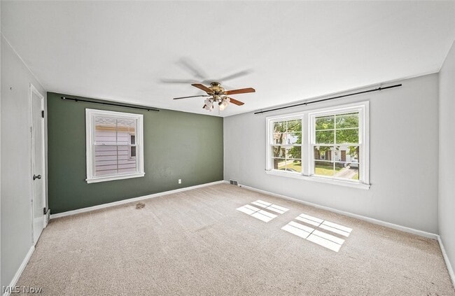 Building Photo - 4069 Bushnell Rd