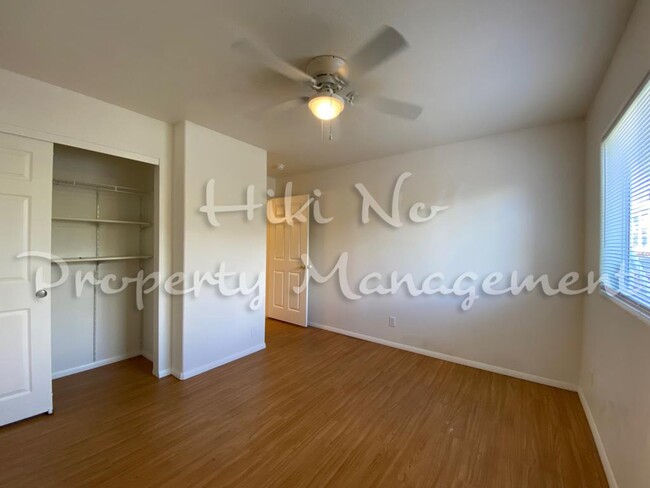 Building Photo - 75-6081 ALII DR, Apt D103