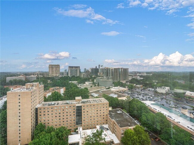Building Photo - 2870 Pharr Ct S Northwest
