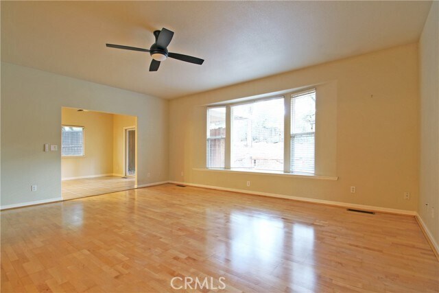 Building Photo - 18896 N Shore Dr