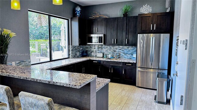 Building Photo - 13679 Moss Agate Ave
