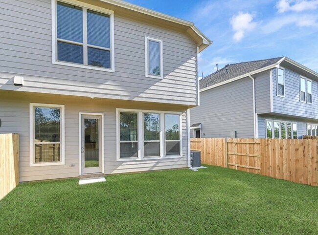 Building Photo - 530 Dry Fork Ln