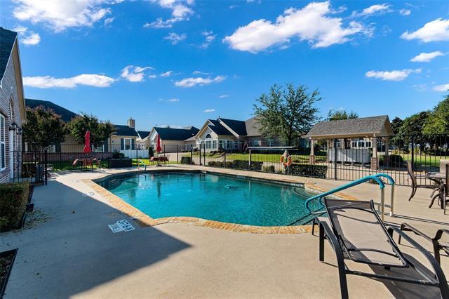 Building Photo - 2601 Marsh Ln