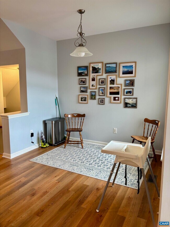 Building Photo - 1548 Montessori Terrace