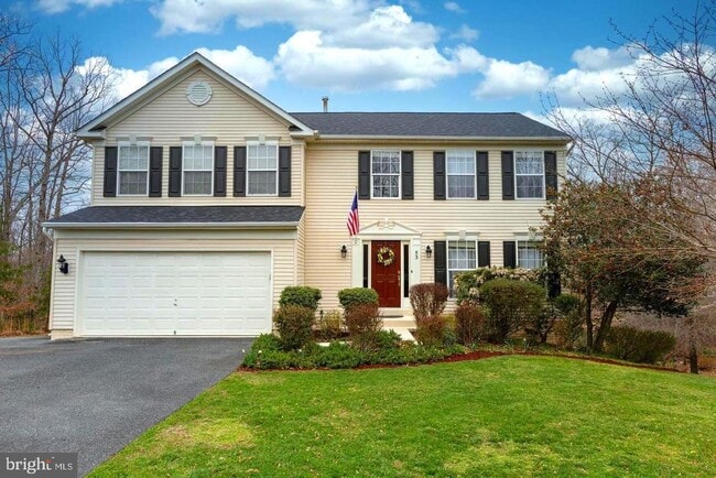 Primary Photo - 53 Crestwood Ln