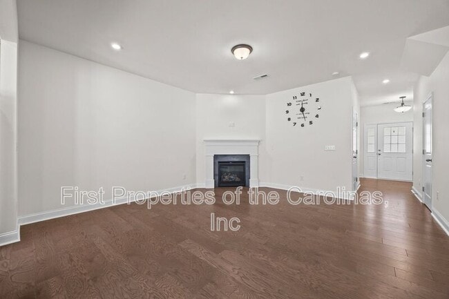 Building Photo - 1245 Pebble Grove Dr