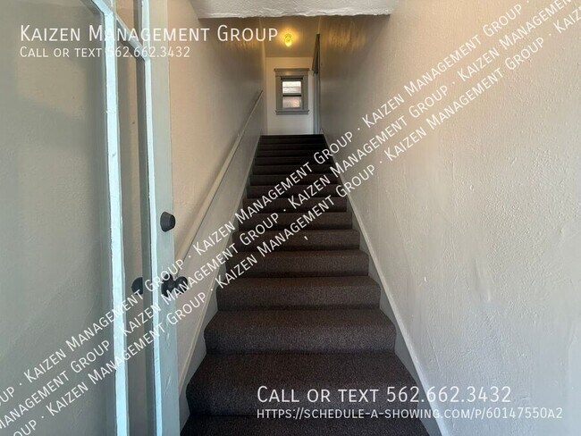 Building Photo - 534 W 14th St