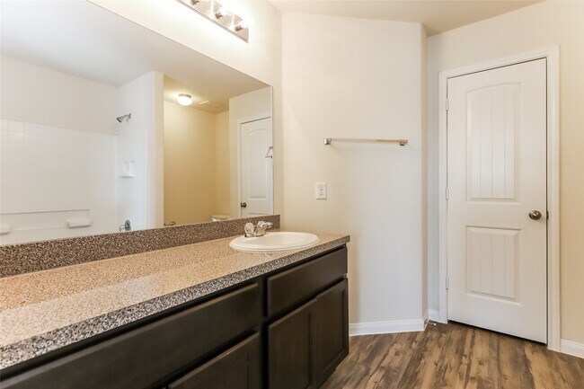 Building Photo - 2427 Lago Mirado Wy