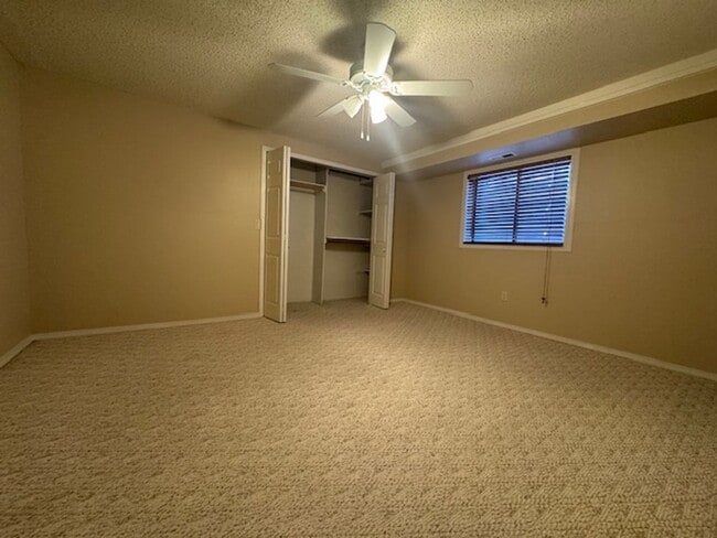 Building Photo - 3540 Cranswood Way