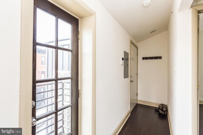 Building Photo - 1600 Frankford Ave