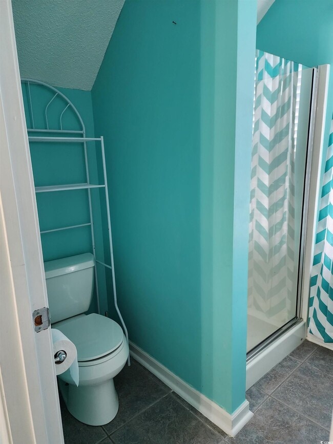 Building Photo - 2360 Clandon Dr