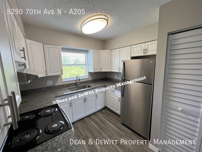 Building Photo - Pinellas Park | 2/1 Apt For Rent