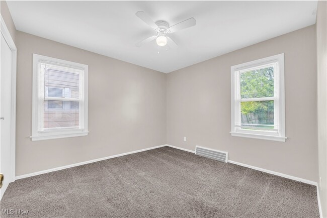 Building Photo - 2411 Brookdale Ave