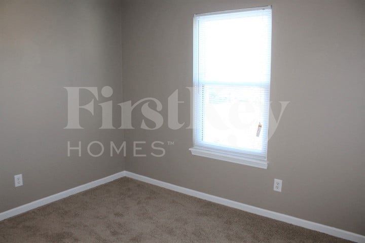 Building Photo - 3624 Fredricksburg Dr