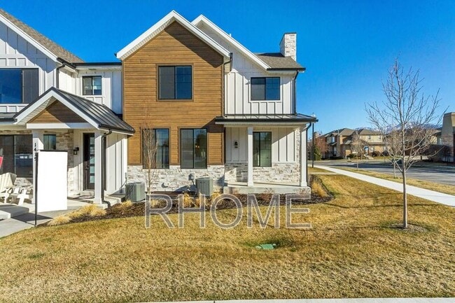 Building Photo - 10584 Canyon Villa Dr