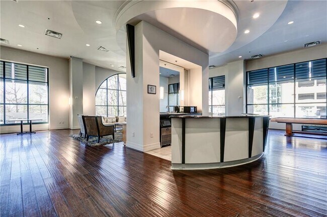 Building Photo - 3040 Peachtree Rd