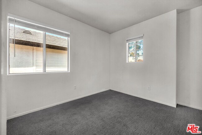 Building Photo - 13505 Sutter Ct