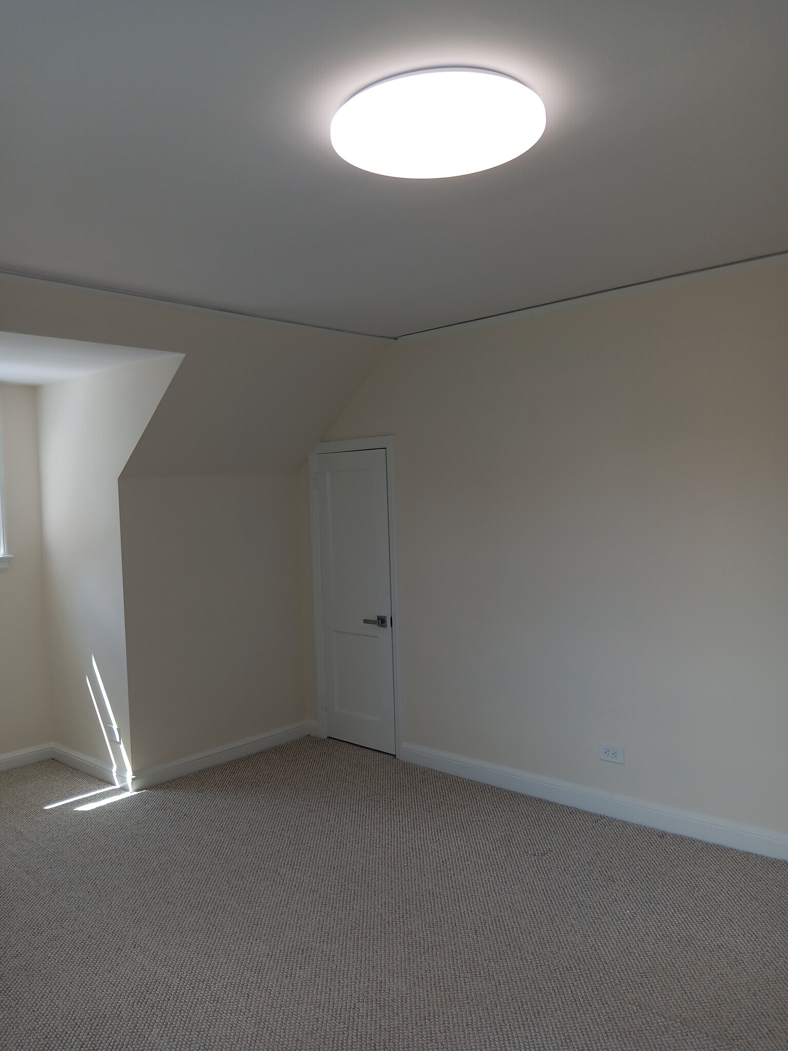 Bedroom with Closet - 128 Hyatt Ave