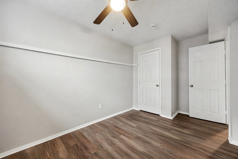 Building Photo - 562 Glenwood Ave