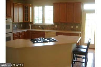 Building Photo - 43762 Lees Mill Square