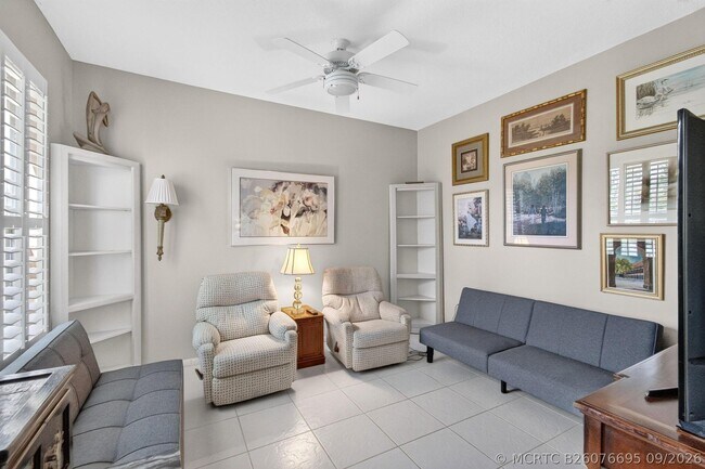 Building Photo - 12418 Crystal Pointe Dr