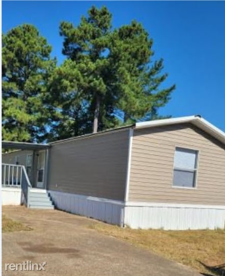Primary Photo - 3 br, 2 bath Mobile Home - Forest Estates 813