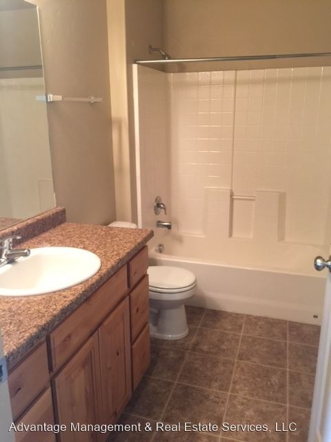 Building Photo - 3 br, 2 bath House - 2542 W 500 S #7