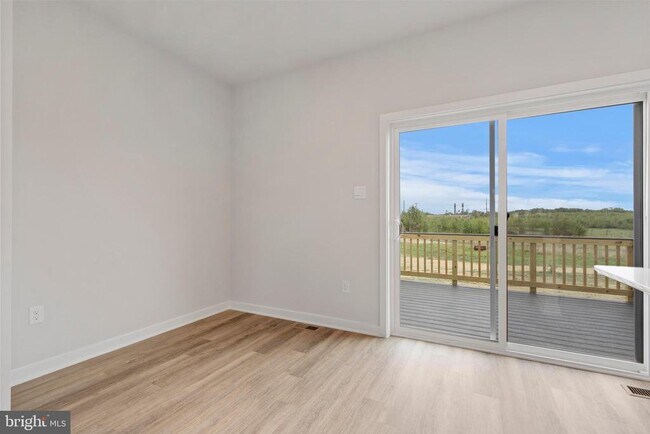 Building Photo - 16628 Green Glade Dr