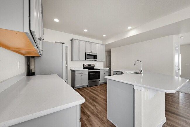 Building Photo - $2,650 - 3 Bed, 2.5 Bath Home in Co Spring...
