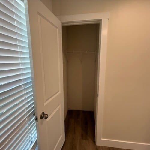 Building Photo - 338 Barnes Rd