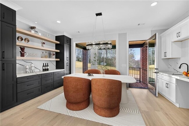 Building Photo - 405 Thunder Rd