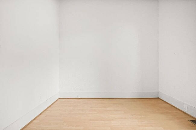 Building Photo - 70 NE Tillamook St