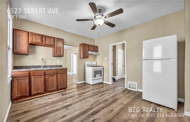 Building Photo - 6527 Sebert Ave