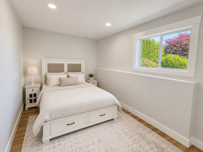 Building Photo - Stunning Custom Camas Home