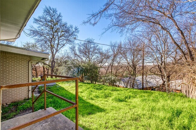 Building Photo - 4124 Micki Lynn Ave