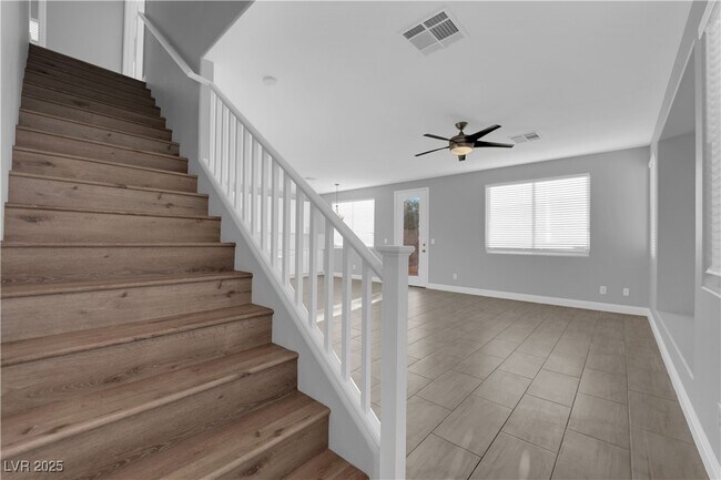 Building Photo - 67 Dogwood Hills St