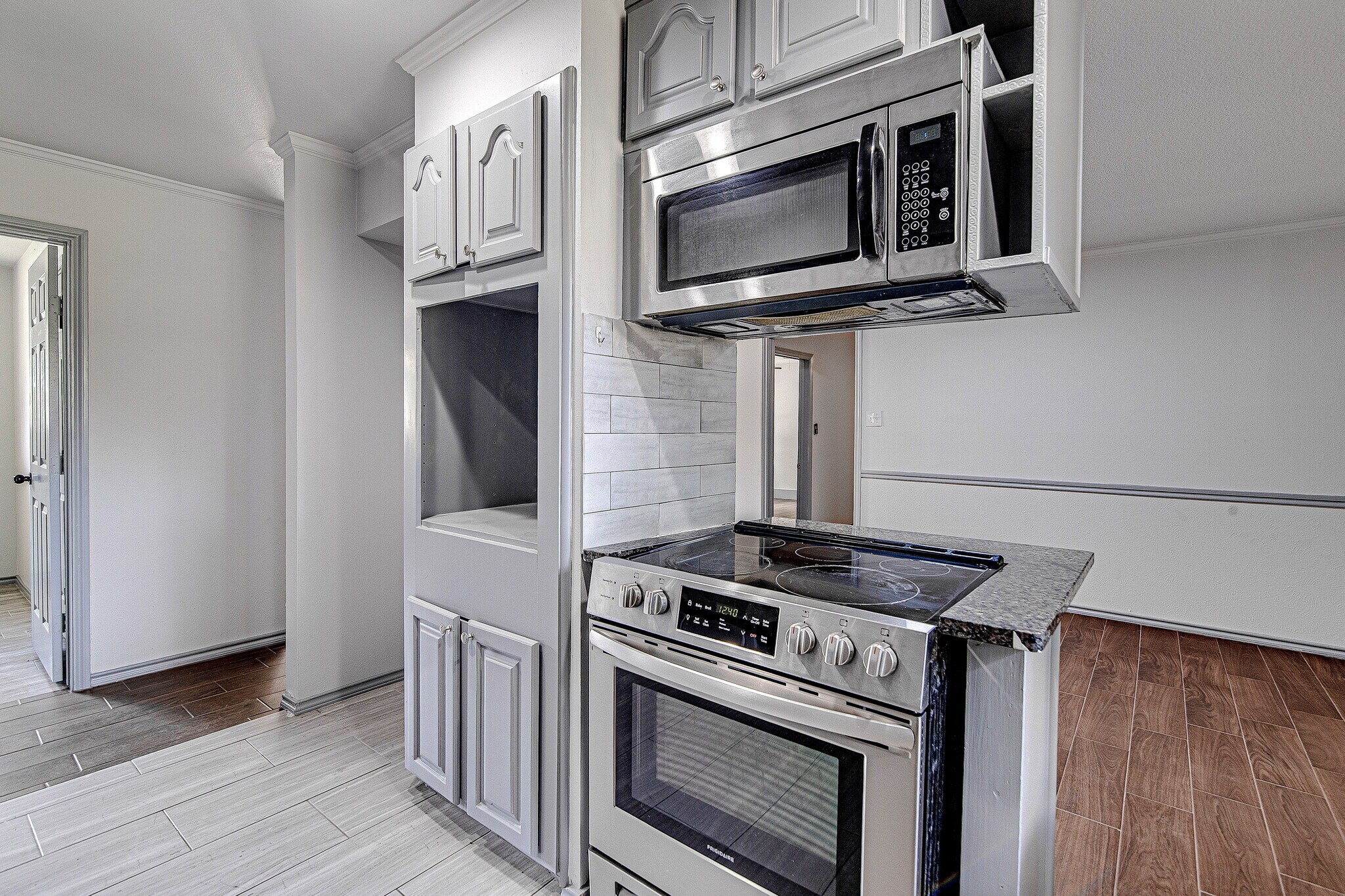kitchen - 308 Sundown Ct