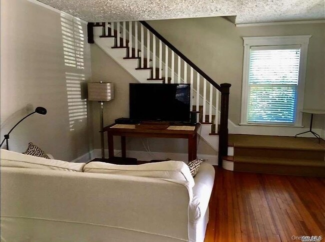 Building Photo - 97 Potunk Ln