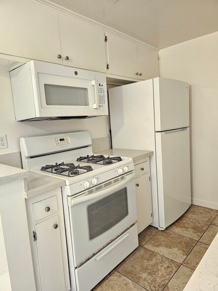 Building Photo - 20810 Amie Ave