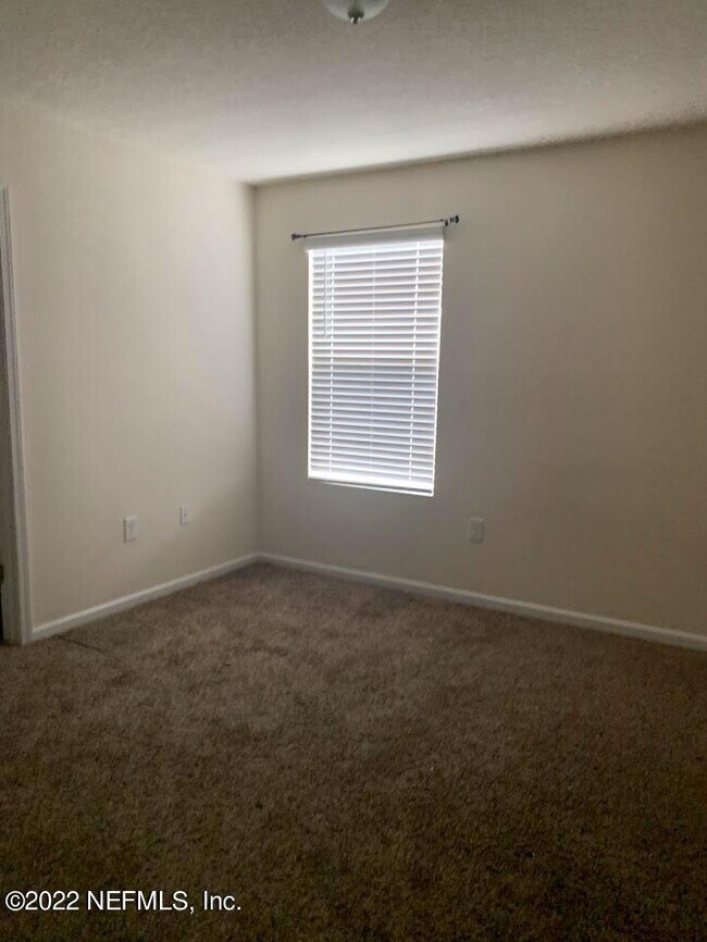 Building Photo - 8044 Echo Springs Rd