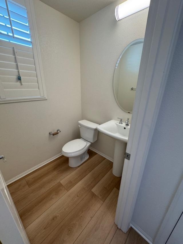 Building Photo - 523 Pioneer St