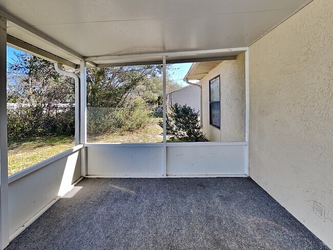Building Photo - 2772 Sweet Springs St