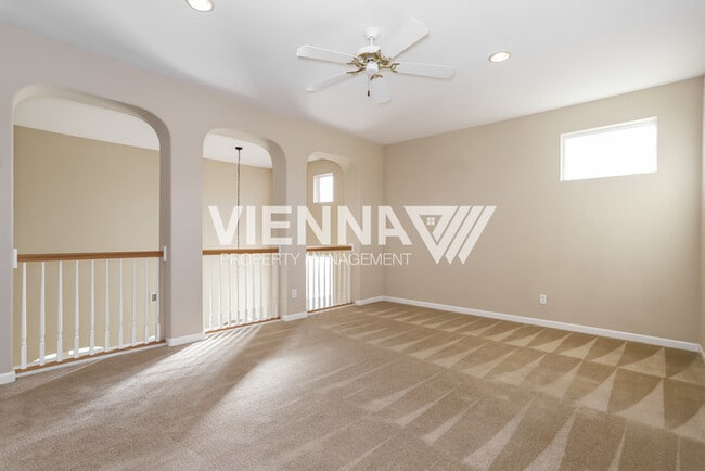 Building Photo - 4202 Mockingbird Ct