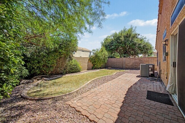 Building Photo - 649 S Banning