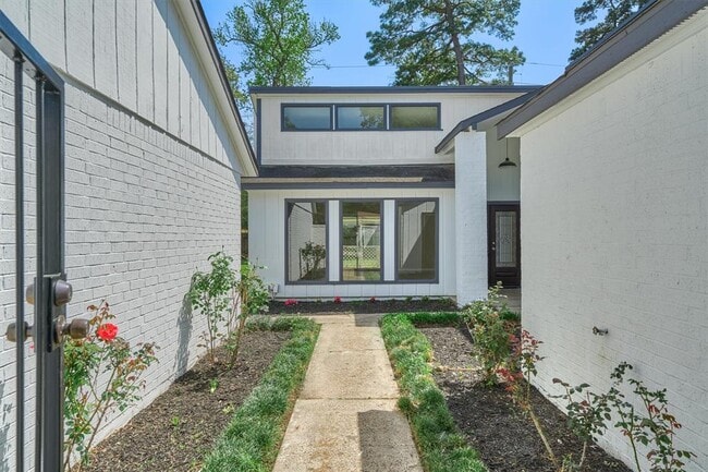 Building Photo - 3503 Dawnwood Dr